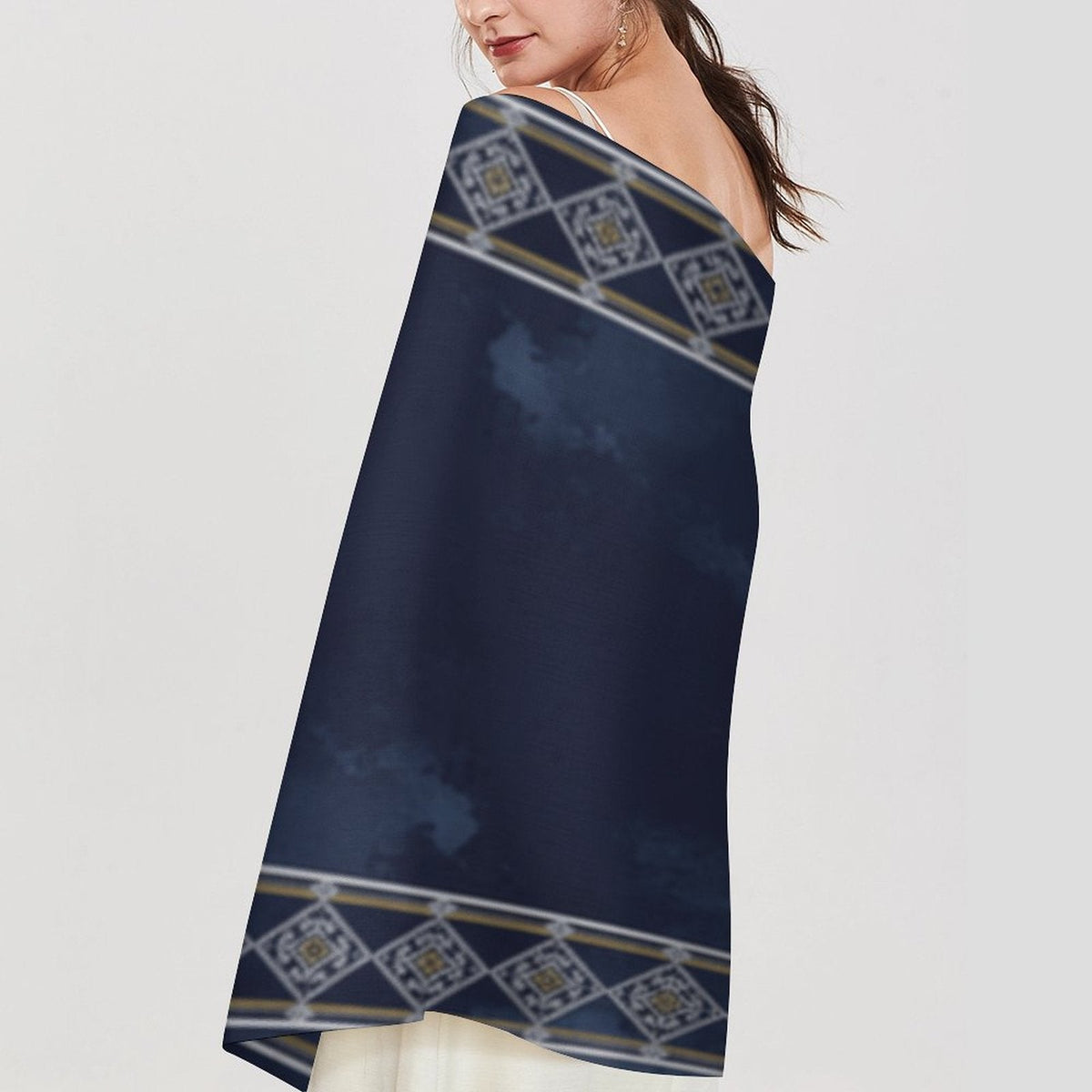 Stylish Design Tassel Scarf - Shopzeedeey